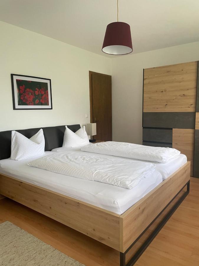 Ferienwohnung Zita Weber นอยชติฟ อิม ชตูไปทัล ภายนอก รูปภาพ